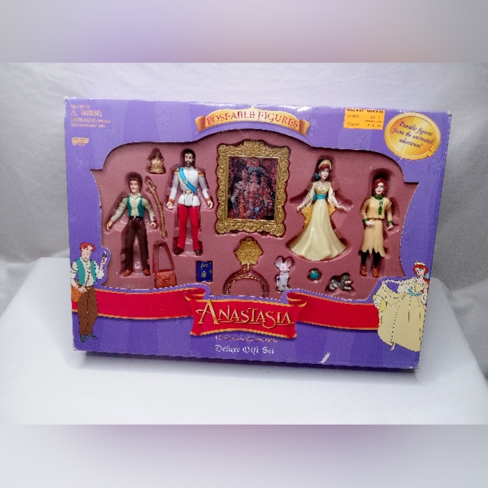 Anastasia Deluxe Gift Set - Poseable Figures